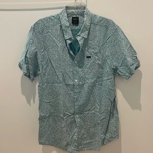 RVCA wave pattern vintage button down, size large